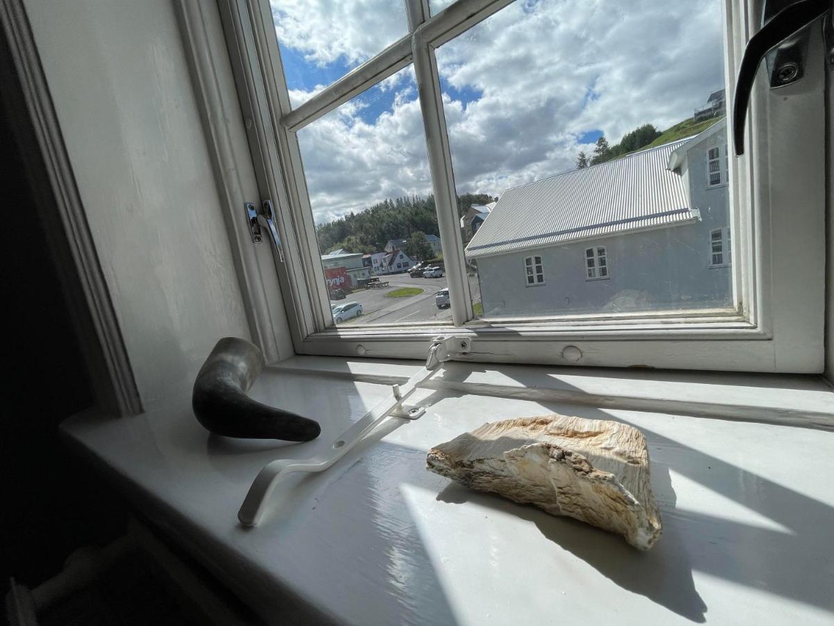 Hoepfner And Tulinius Historical Houses Akureyri Kültér fotó