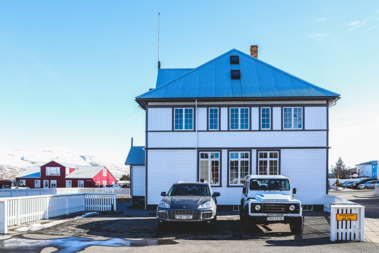 Hoepfner And Tulinius Historical Houses Akureyri Kültér fotó